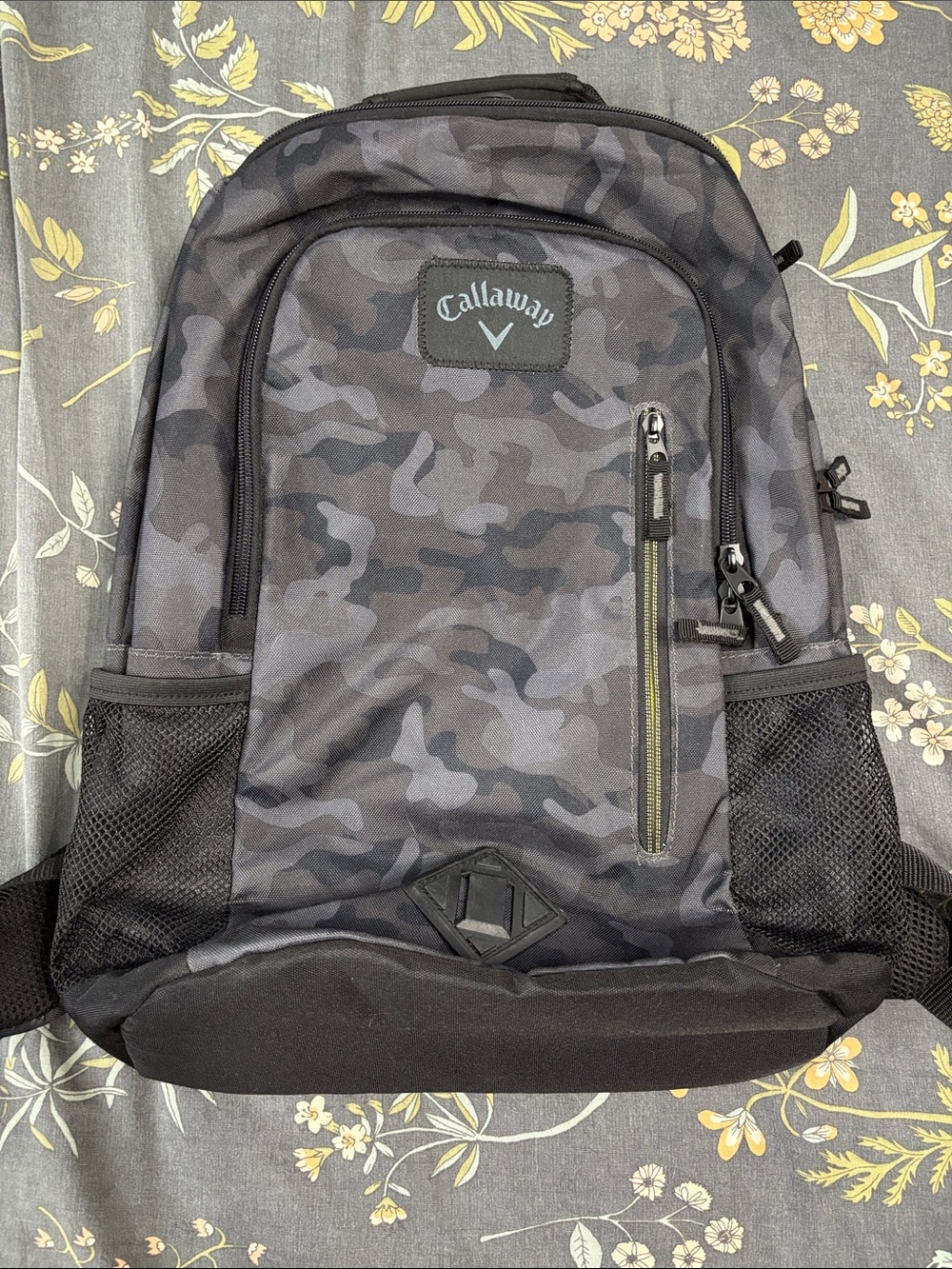 Callaway Golf Clubhouse Padded Backpack with Pockets in Black and Grey Camo